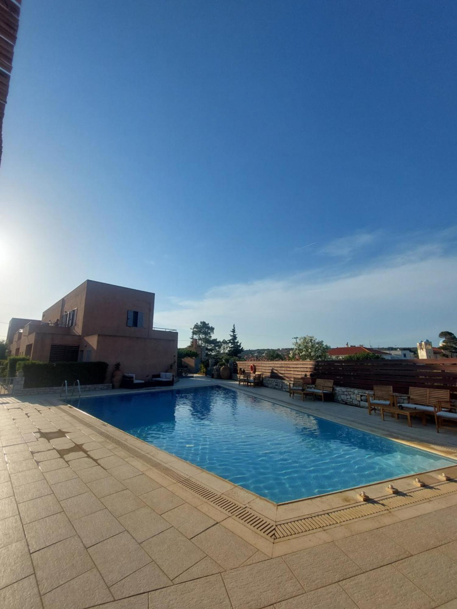 Petradi Aparthotel Livadi  Exterior photo